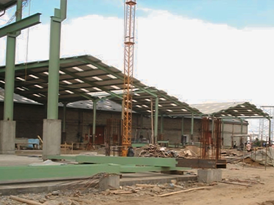 Proceso de expansión y se compran terrenos en la zona industrial La Enea